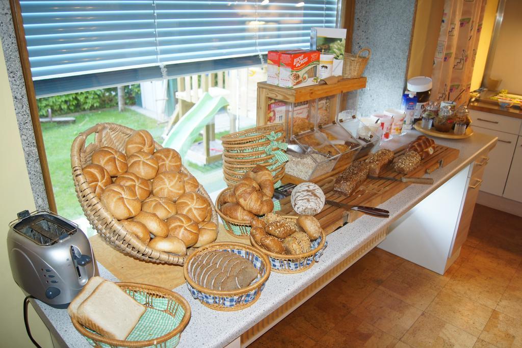 Appart-Pension Seehang Velden am Woerthersee Luaran gambar